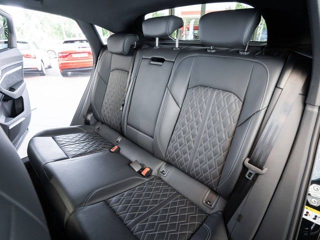 e-tron S Sportback quattro PANO+HEAD+UP+AHK+LUFT