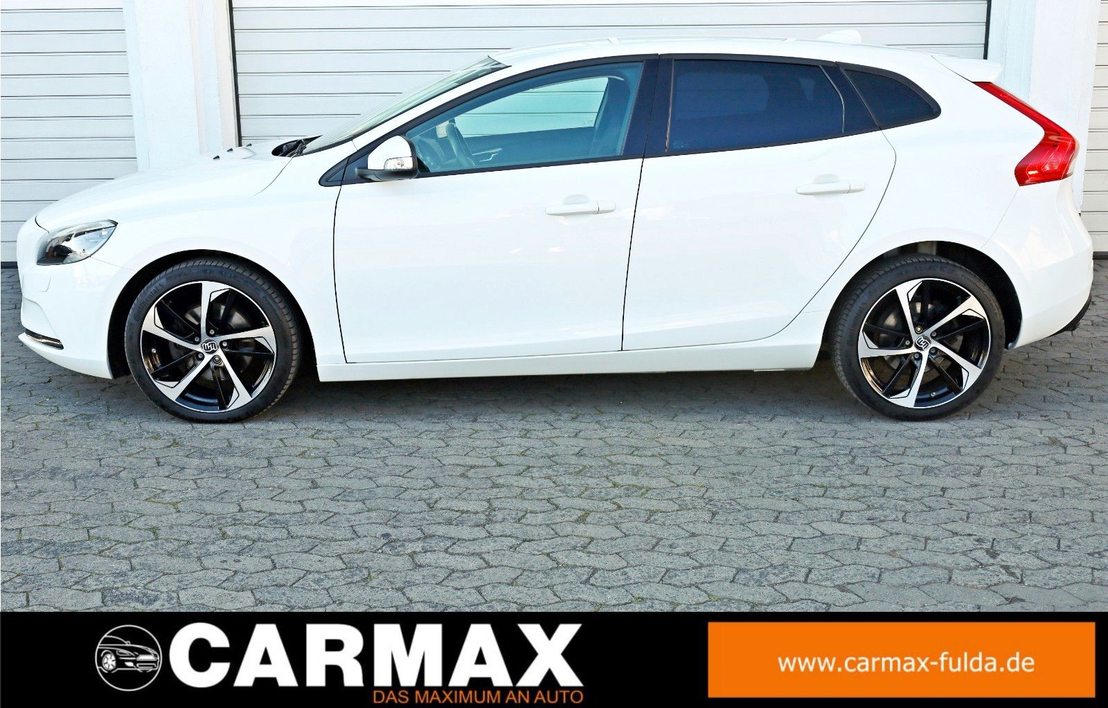Fahrzeugabbildung Volvo V40 You! Bi-Xenon,SH,PDC,8 fach Aluräder