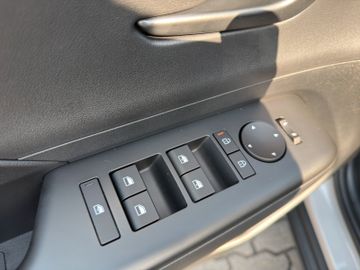 Hyundai KONA 1.0 T-GDI SELECT + FUNKTIONSPAKET -SITZHZG.