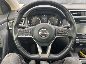 Nissan QASHQAI 1.3 DIG-T Visia TempomatKlimaZV