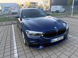 BMW 530d xDrive Touring M-Paket / Displaykey / Gepfl - BMW 530: Kombi, 530d M Paket