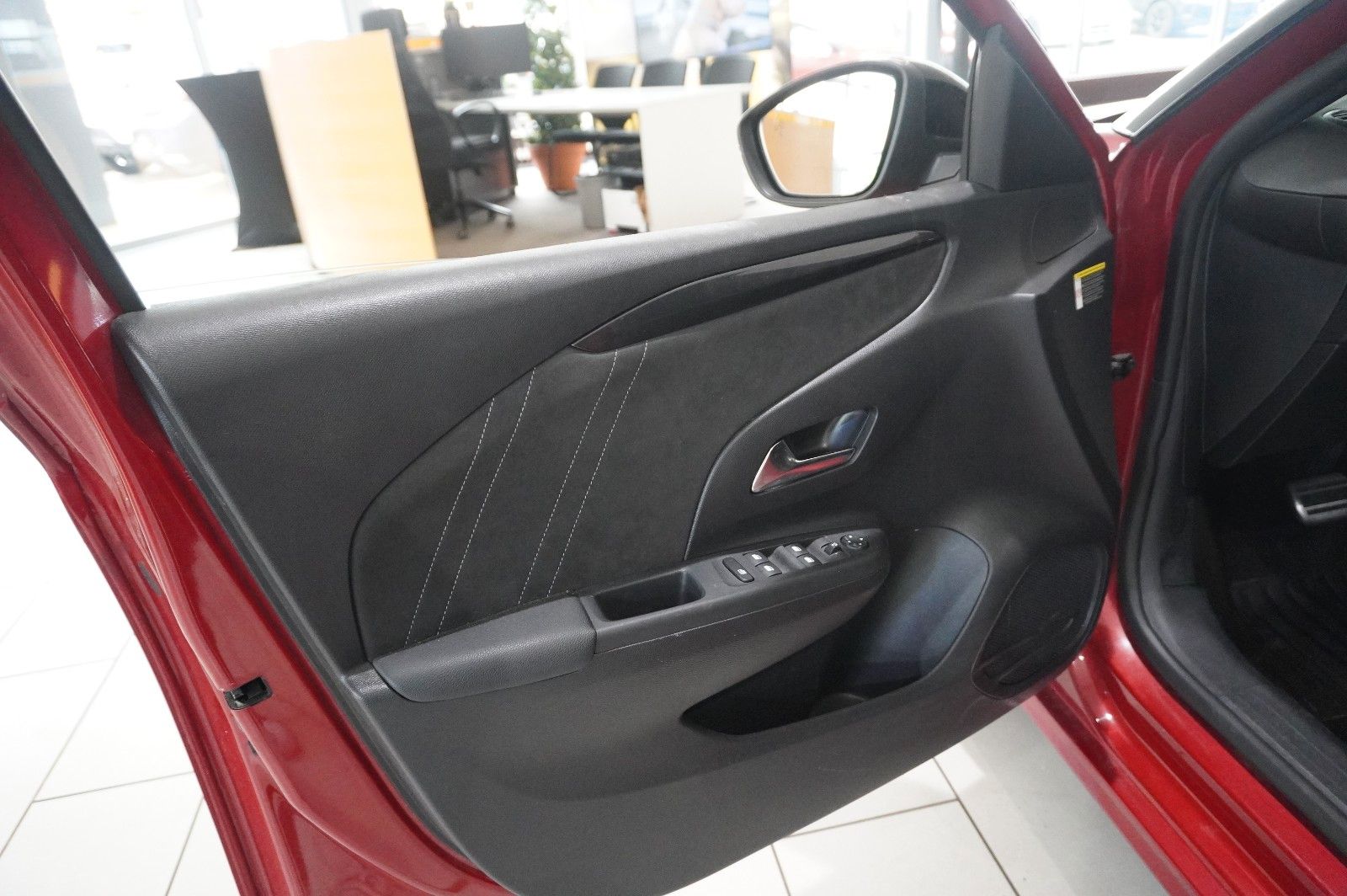 Fahrzeugabbildung Opel Corsa-e F GS SPORT 1-PHASIG NAVI/LED/KAMERA/DAB+