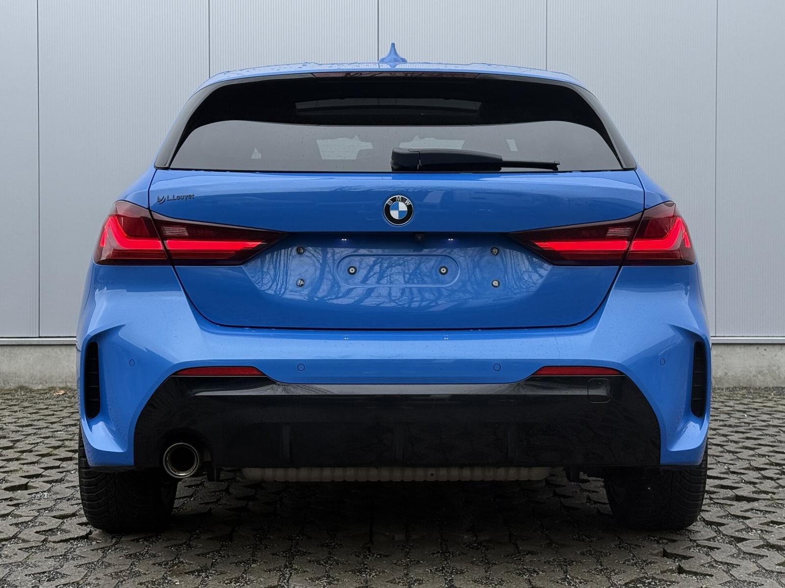 BMW 118 i M Sport SHADOW PANO HEAT MEMORY 17", миниатюра 23