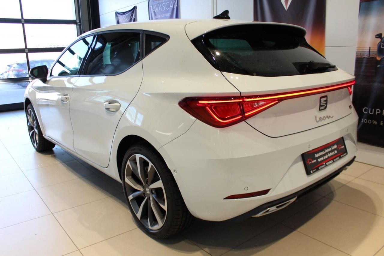 Seat Leon FR 1.5 eTSI DSG NAVI+BEATS+RKAM+SHZ+ACC imagem 2
