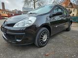 Renault Clio III Extreme-2 Hand-sehr gepflegt - Renault Clio Extreme mit Benzin-Antrieb