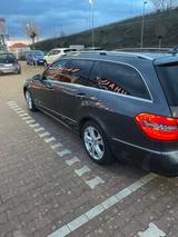 Mercedes-Benz E 300 BlueTEC HYBRID T AVANTGARDE AVANTGARDE