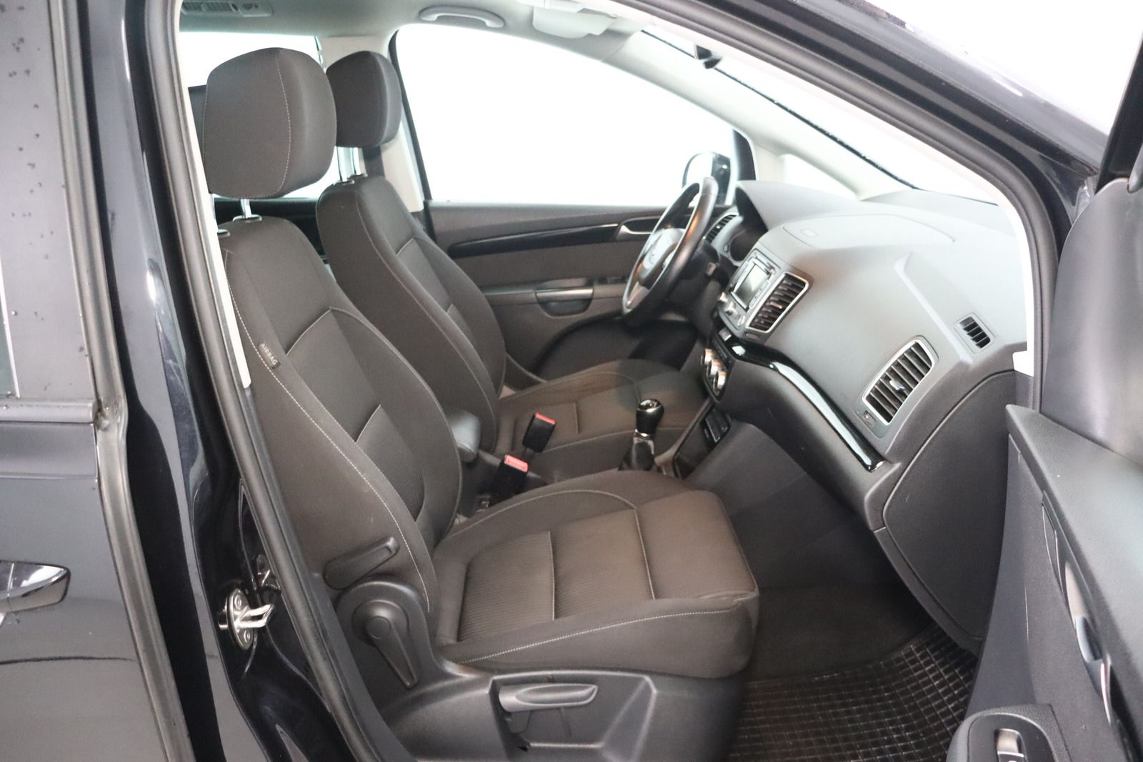 Fahrzeugabbildung SEAT Alhambra 2.0 TDI Stylance 7- Sitzer