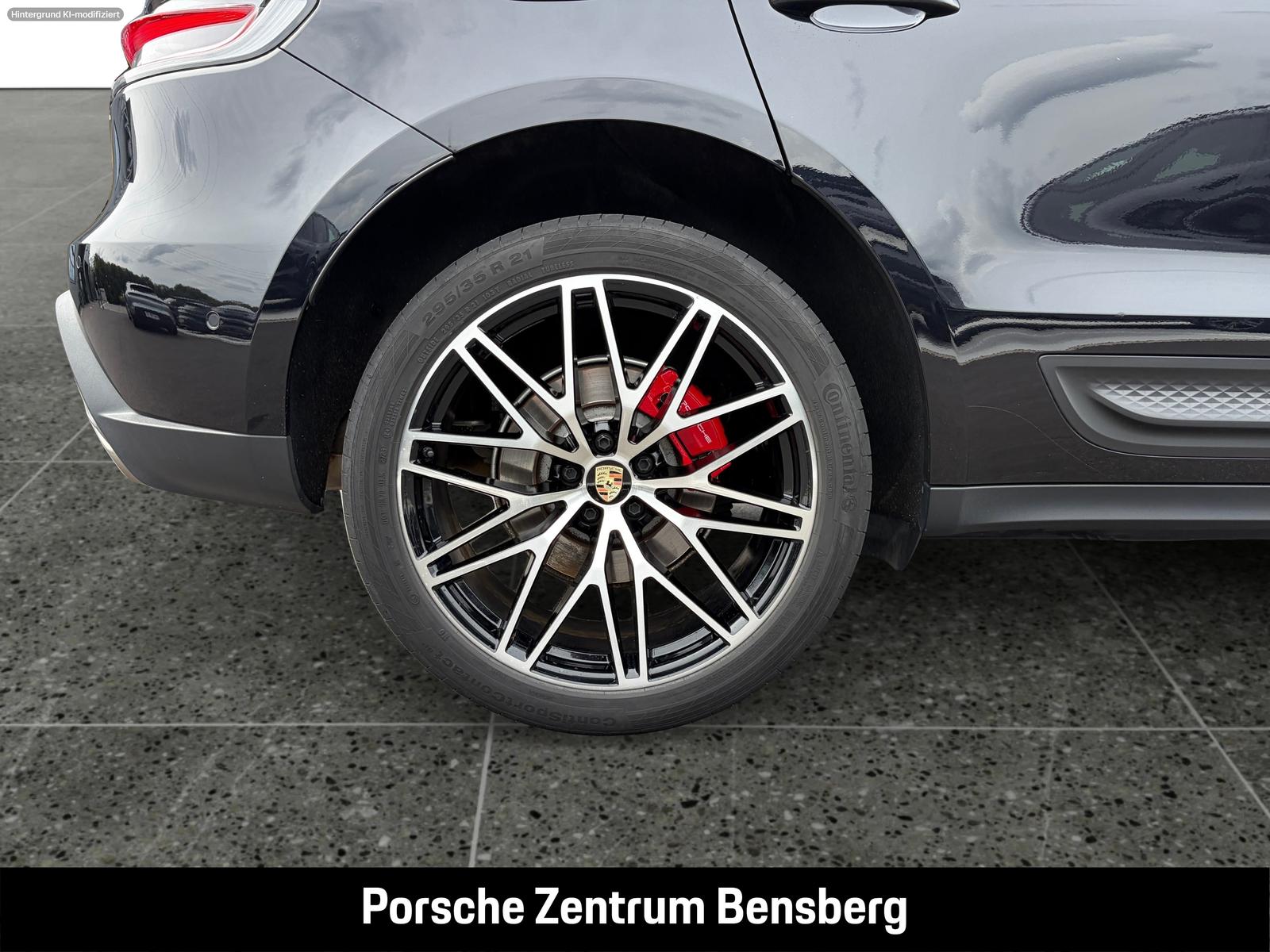 Porsche Macan S
