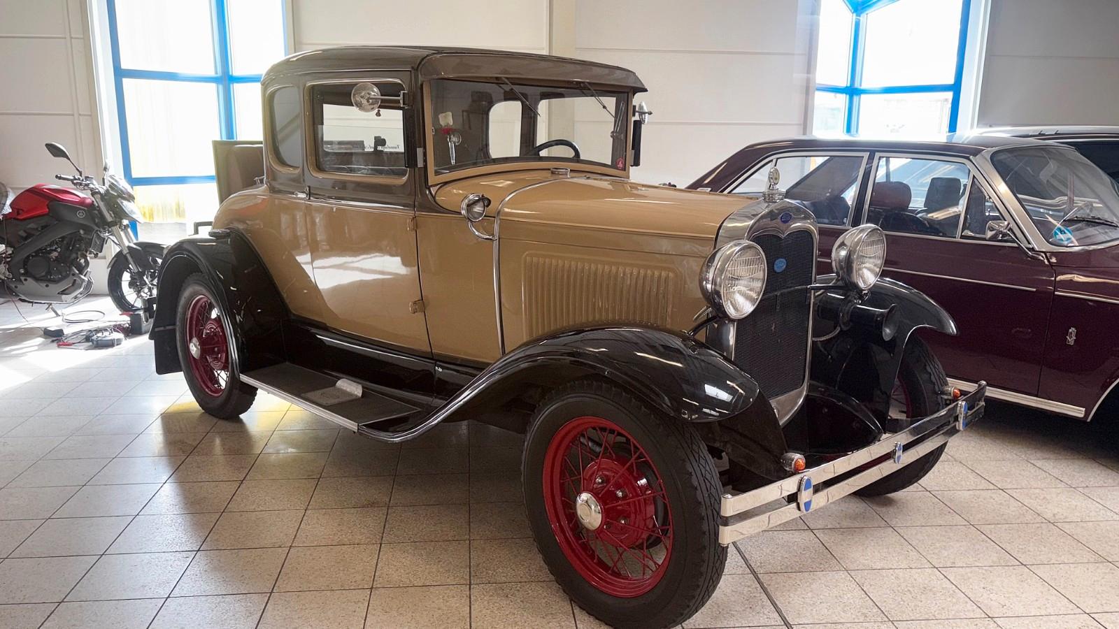 Ford A Coupe 2 DOOR