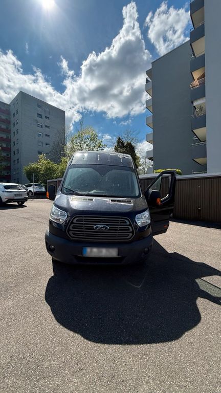 Image of Ford Transit