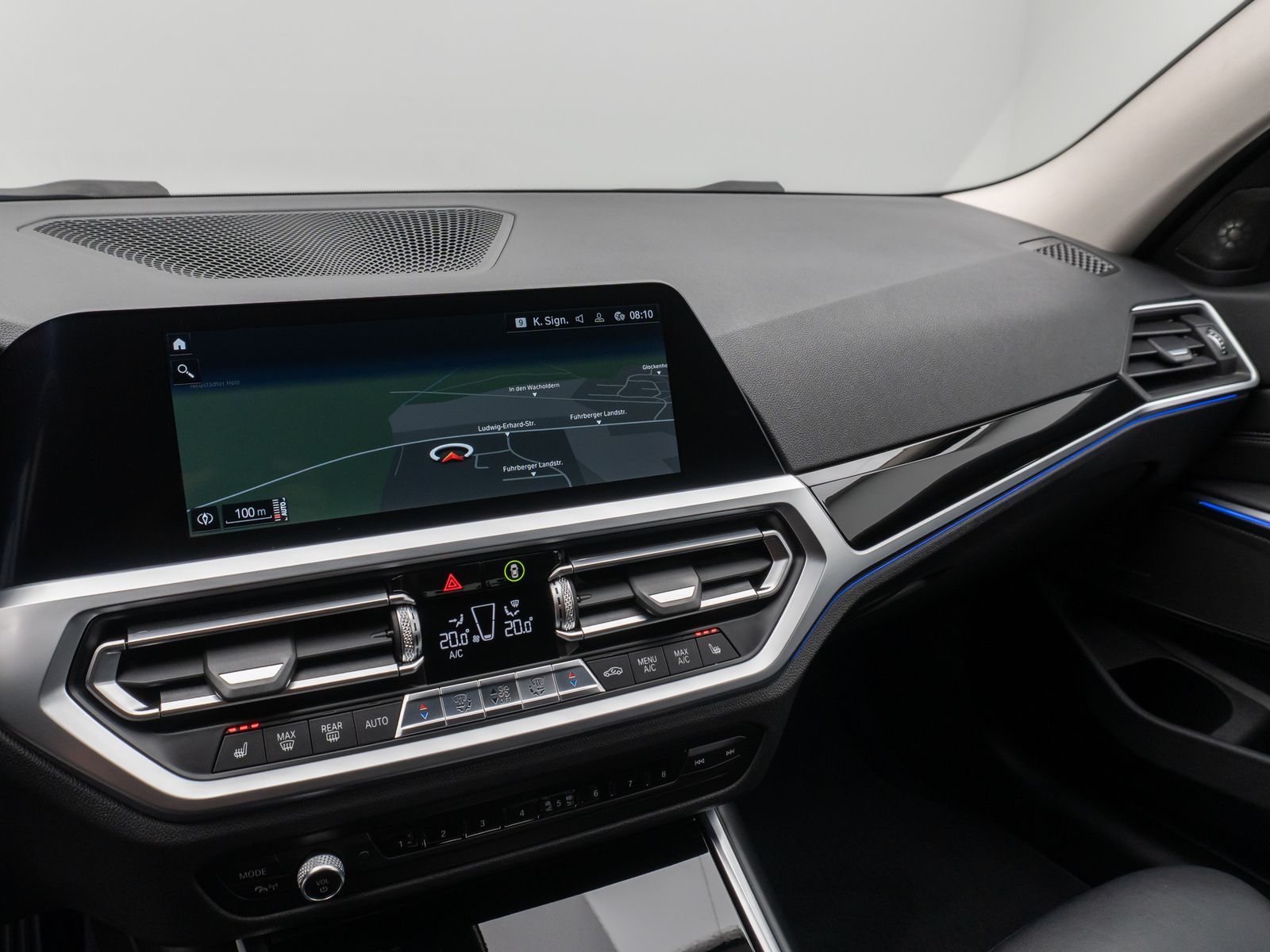 Fahrzeugabbildung BMW 330d xD Sport Line Kamera Lenkrhzg HUD DAB H/K