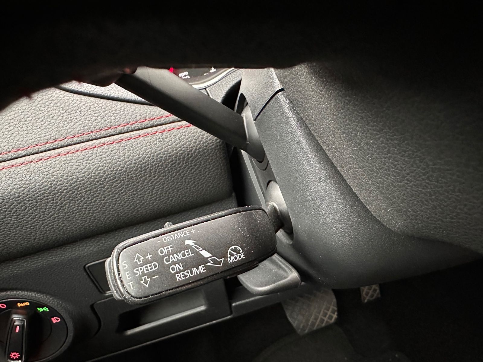 Fahrzeugabbildung SEAT Ibiza FR 1.0 TSI DSG Sportline/ACC/LED/Kamera