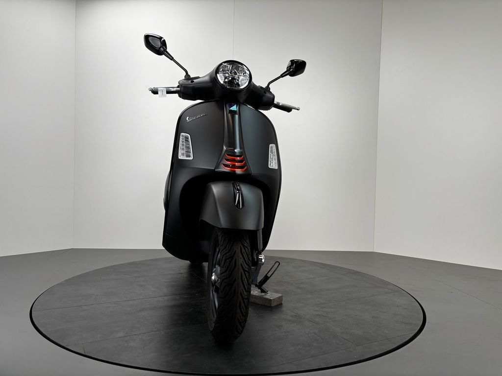 Fahrzeugabbildung Vespa GTS 125 SuperSport E5+ *NEUFAHRZEUG*
