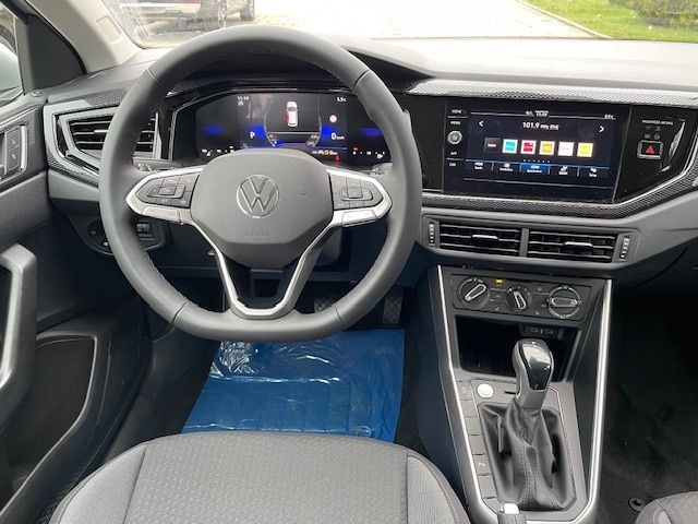 Fahrzeugabbildung Volkswagen Taigo Life AUTOMATIK Digitales Cockpit LED Apple
