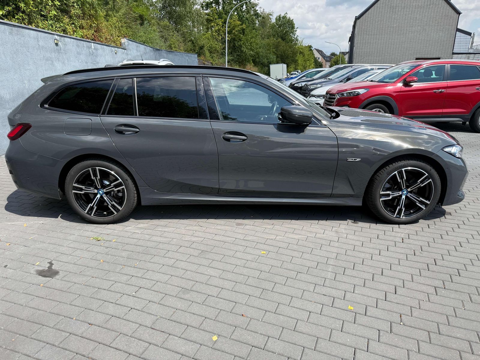BMW 330 330 e xDrive M Sport*Plug in Hybrid*SOH imagem 2