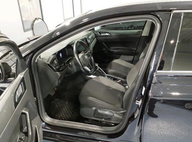 Fahrzeugabbildung Volkswagen Polo VI Life+LED+SHZ+NAVI+GJR+KEYLESS+DAB+AUTOMA