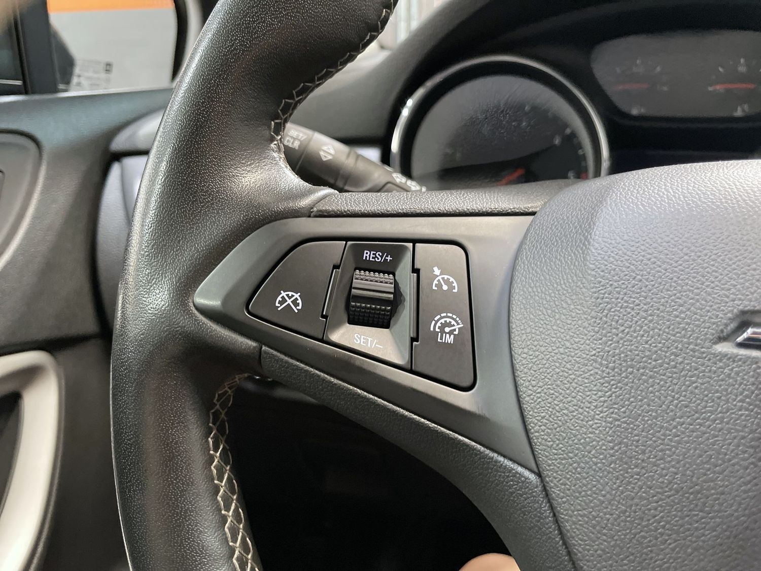 Fahrzeugabbildung Opel Astra 1.5 CDTI Business #LED#PDC#SHZ#Navi#Tempo#