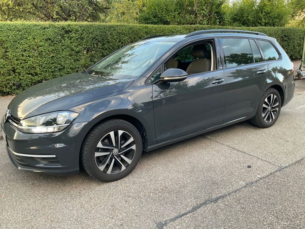 Image of Volkswagen Golf
