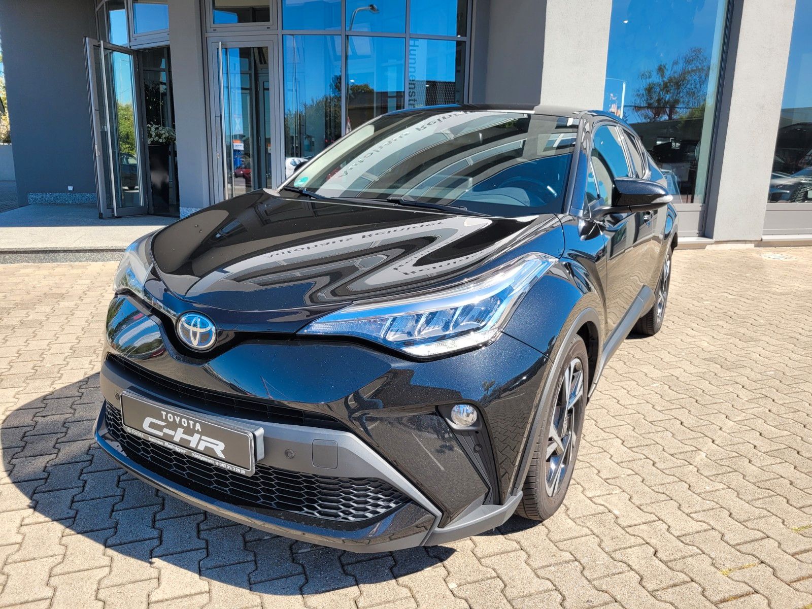 Toyota C-HR 1.8l Team Deutschland *SHZ, PDC v+h, RFK*