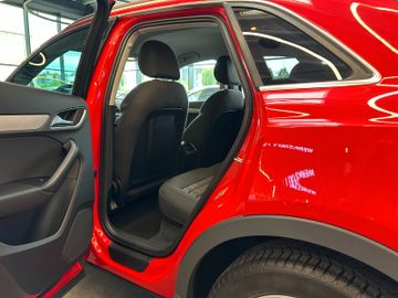 Audi Q3 1.4 TFSI *KEYLESS*XENON*TEMPO*NAVI*PDC*19%*