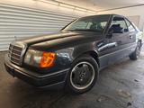 Mercedes-Benz CE 300 H Zulassung Leder Klima SHZ ZV el Fenster - Mercedes-Benz CE 300 Gebrauchtwagen