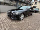 Mercedes-Benz E 300de,360°Keyless,Panorama Dach - mit Diesel-Antrieb: Kombi, Panorama Dach