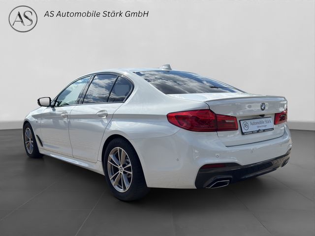 Fahrzeugabbildung BMW 520d M Sport+M Fahrwerk+Adaptive LED+CAM+HUD+DAB