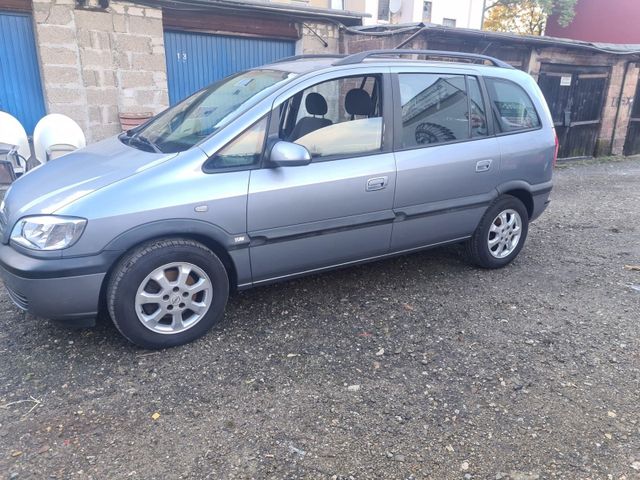 Opel zafira A