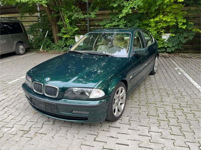 BMW 330d /Vollausstattung/ Automatik / HU&AU Neu