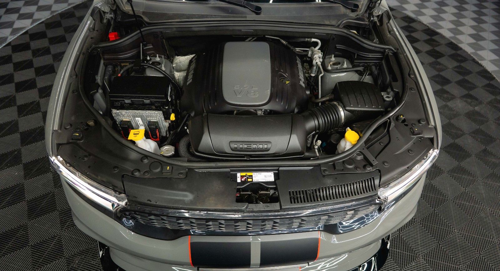 Fahrzeugabbildung Dodge Durango 5.7 V8 R/T 4x4 Night-Paket Modell 22 ACC