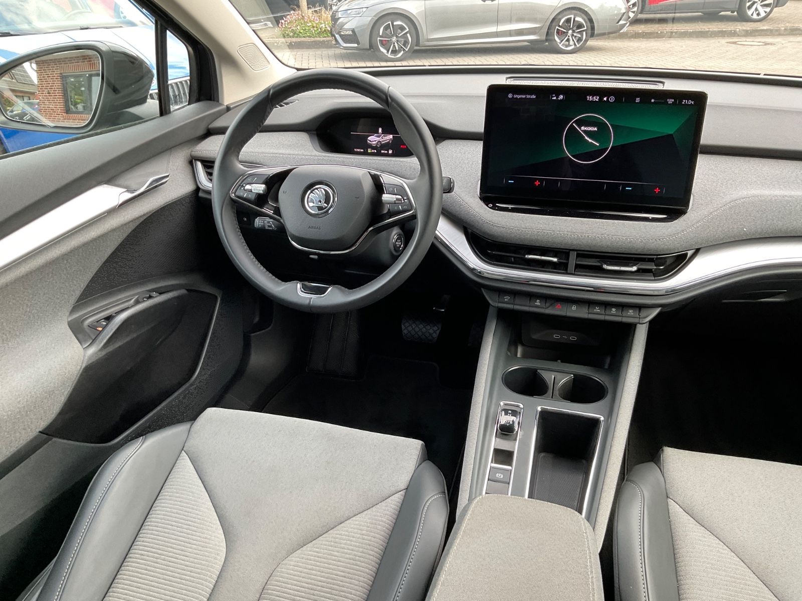 Fahrzeugabbildung SKODA Enyaq 60,Kamera,Navi,LED,KAMERA