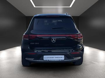2023 Mercedes-BENZ EQB — фото 10