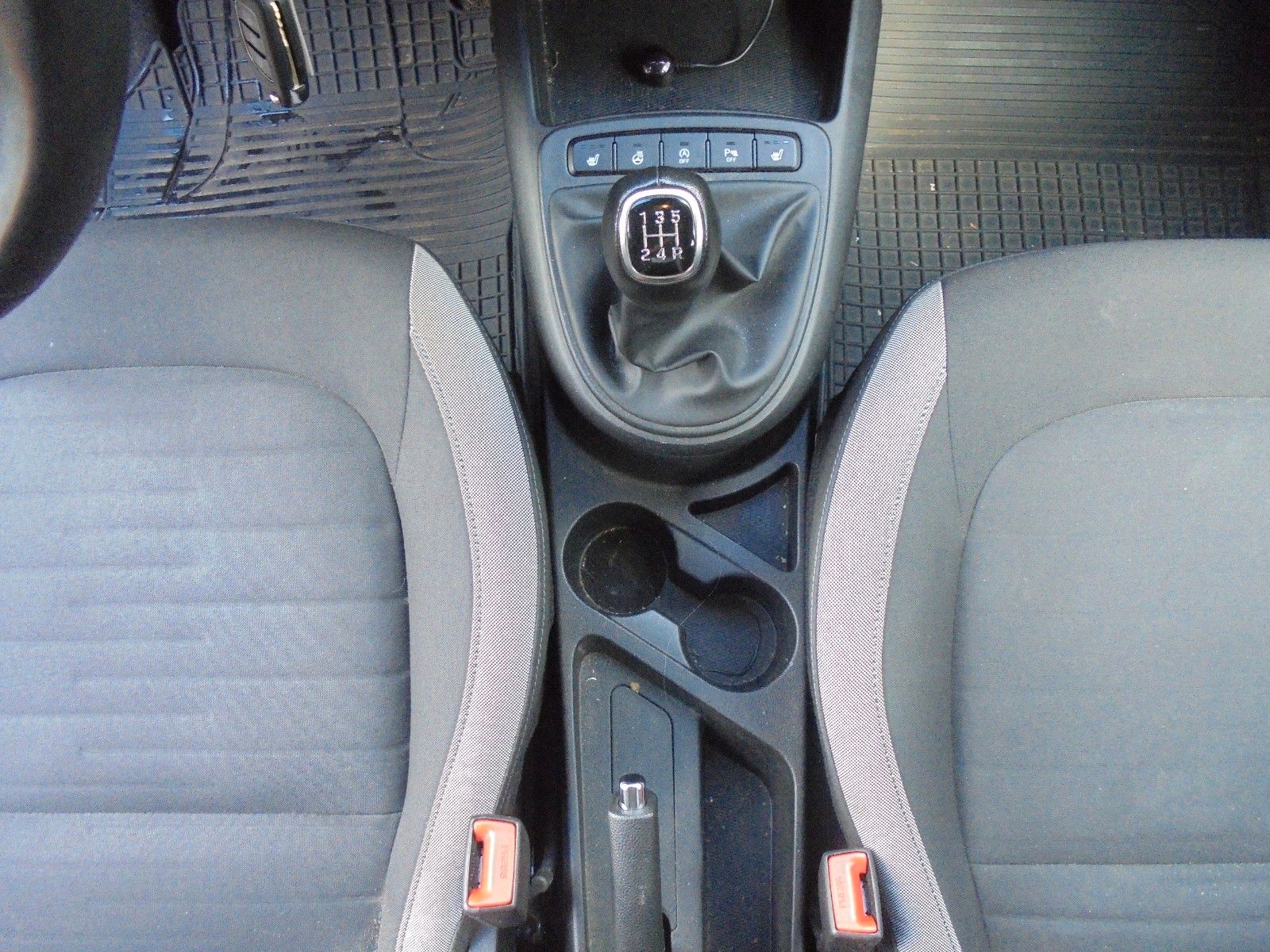 Fahrzeugabbildung Hyundai i10 Select/Tüv & Service Neu/Klima/Shz/1.Hand