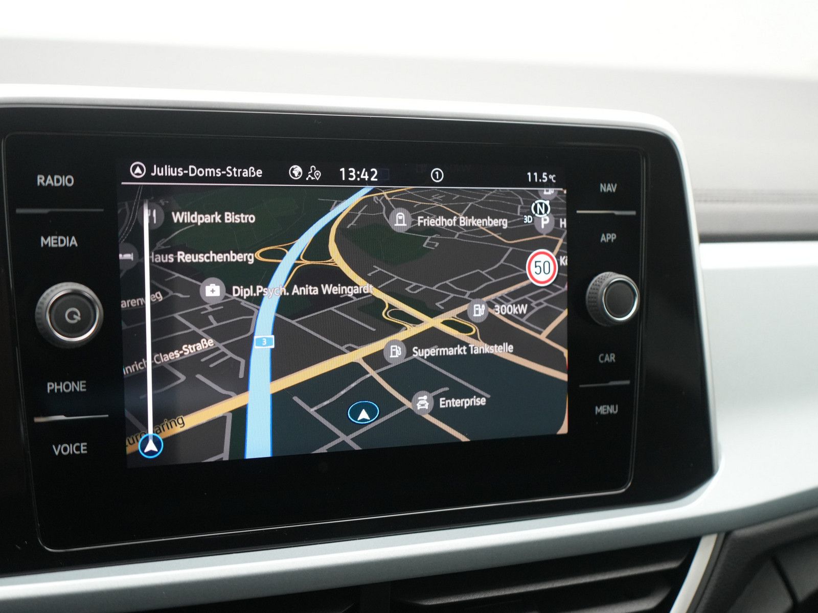 Volkswagen T-Roc - Bild 8