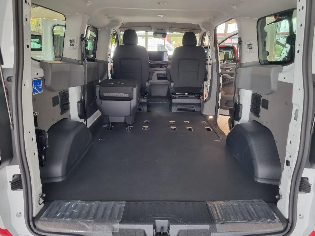 Volkswagen T7 Transporter 5 SITZER MIT LKW ZULASSUNG/SOFORT
