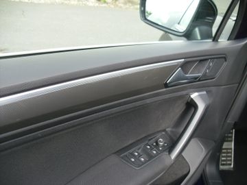 Volkswagen Tiguan - 9