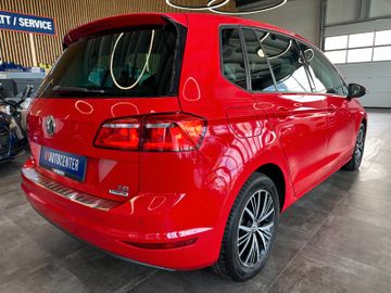 Volkswagen Golf  VII Allstar *LED*Navi*Kamera*AHK Schwenkb*