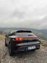 Porsche Macan 2023 Firmenfahrzeug - gebrauchte Porsche Macan aus dem Jahr 2023