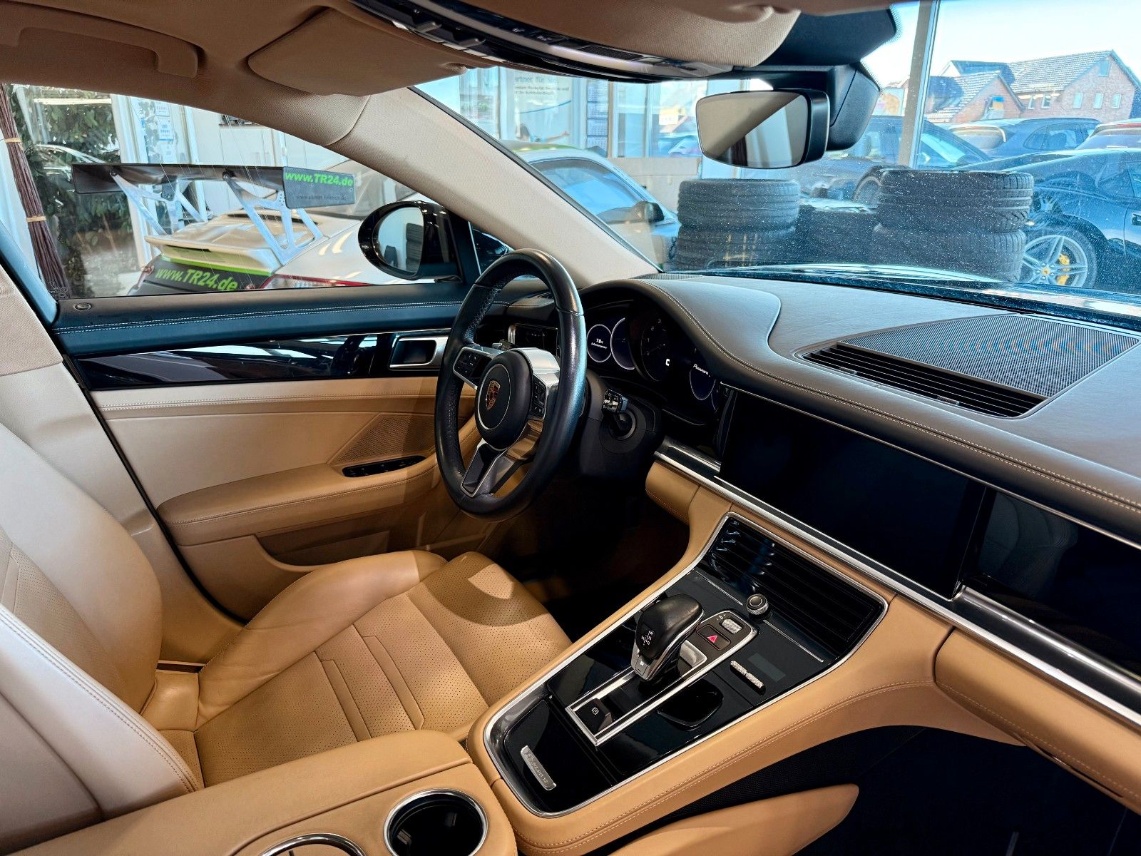 Fahrzeugabbildung Porsche Panamera 4S Sport Turismo ACC/Panorama/APPROVED