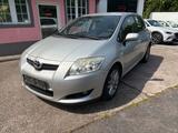 Toyota Auris Team - Toyota Auris in Solingen