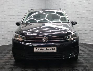 Volkswagen Touran - 2