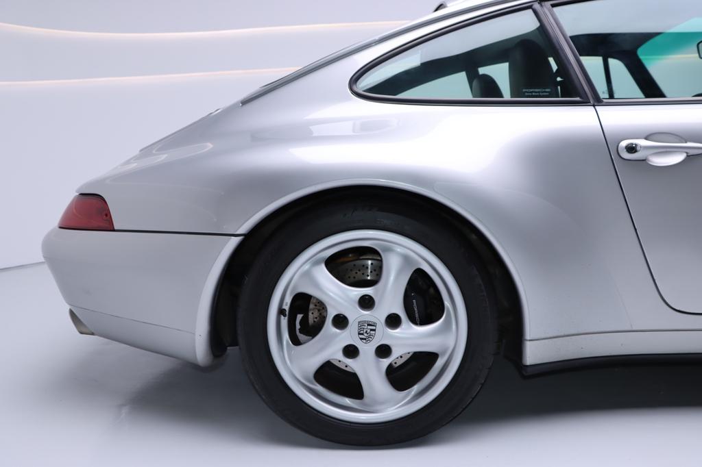Porsche 993
