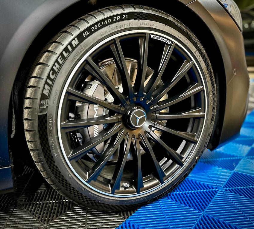 Mercedes-Benz S 63 AMG
