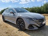 Volkswagen Arteon Shooting Brake R-Line 1.4 eHybrid Webasto