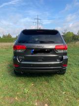 Jeep Grand Cherokee Overland 3.0 V6 M.-Jet 184kW ... - Jeep Grand Cherokee aus 2014 mit Diesel-Antrieb: Geländewagen, 3.0
