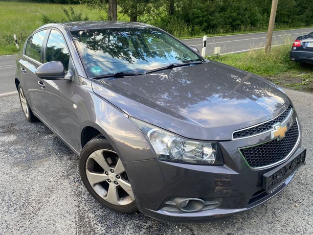 Chevrolet Cruze Hatchback LTZ