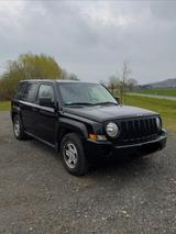 Jeep Patriot 2.0 CVT - TÜV 04/2027, Klima, 2. Hand - Jeep Patriot von privat