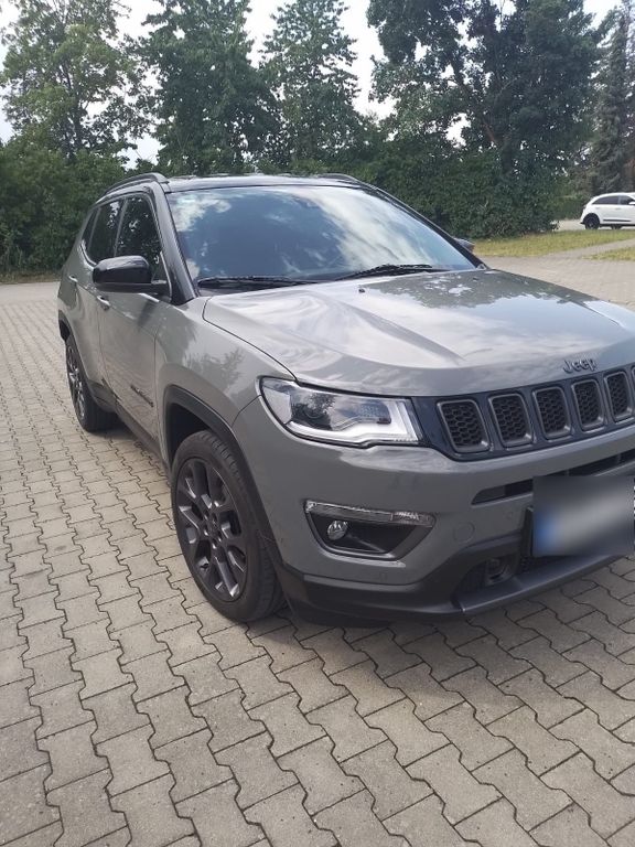 Image of Jeep Compass