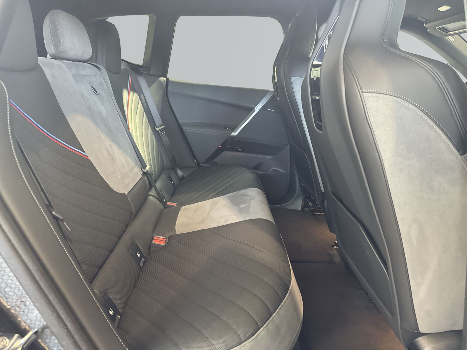 BMW iX - Bild 10