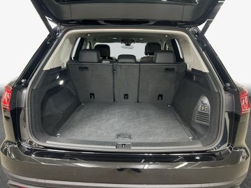 Volkswagen Touareg - 8